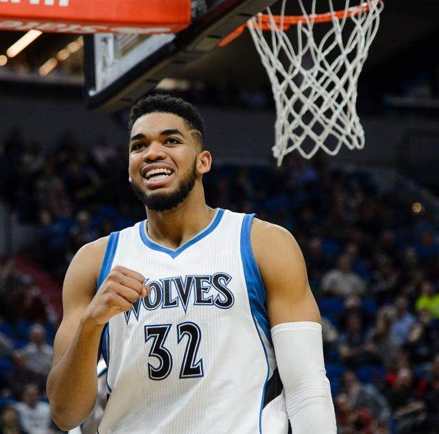 在篮球世界 在篮球世界