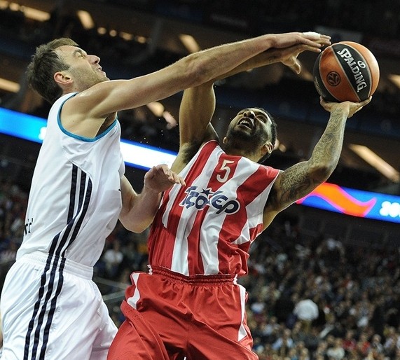 这反差引人 这反差引人