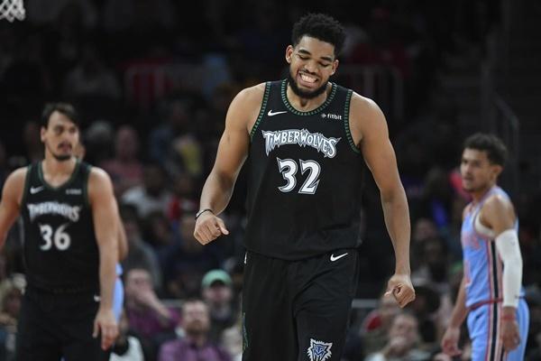 他怂不怂 他怂不怂