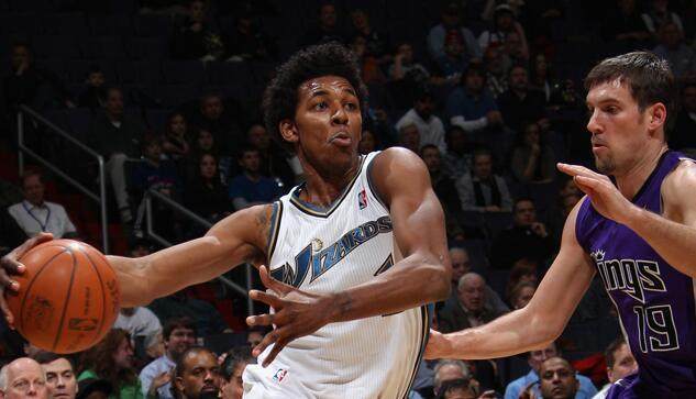 内外线牵制 内外线牵制