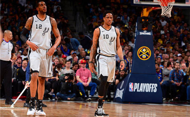 在经历连败 在经历连败